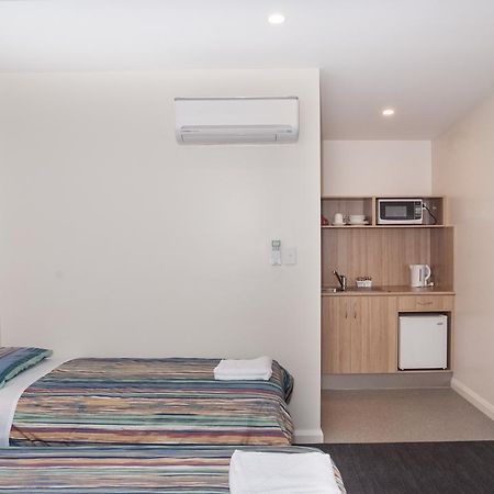 Campbell Town Hotel Motel ภายนอก รูปภาพ